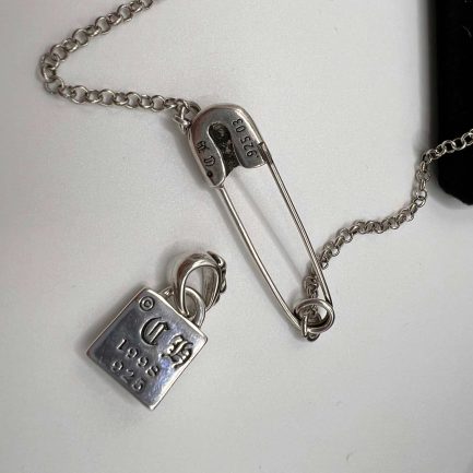 Anthemis Vampire Knight KurosuKura Pendant - Image 2